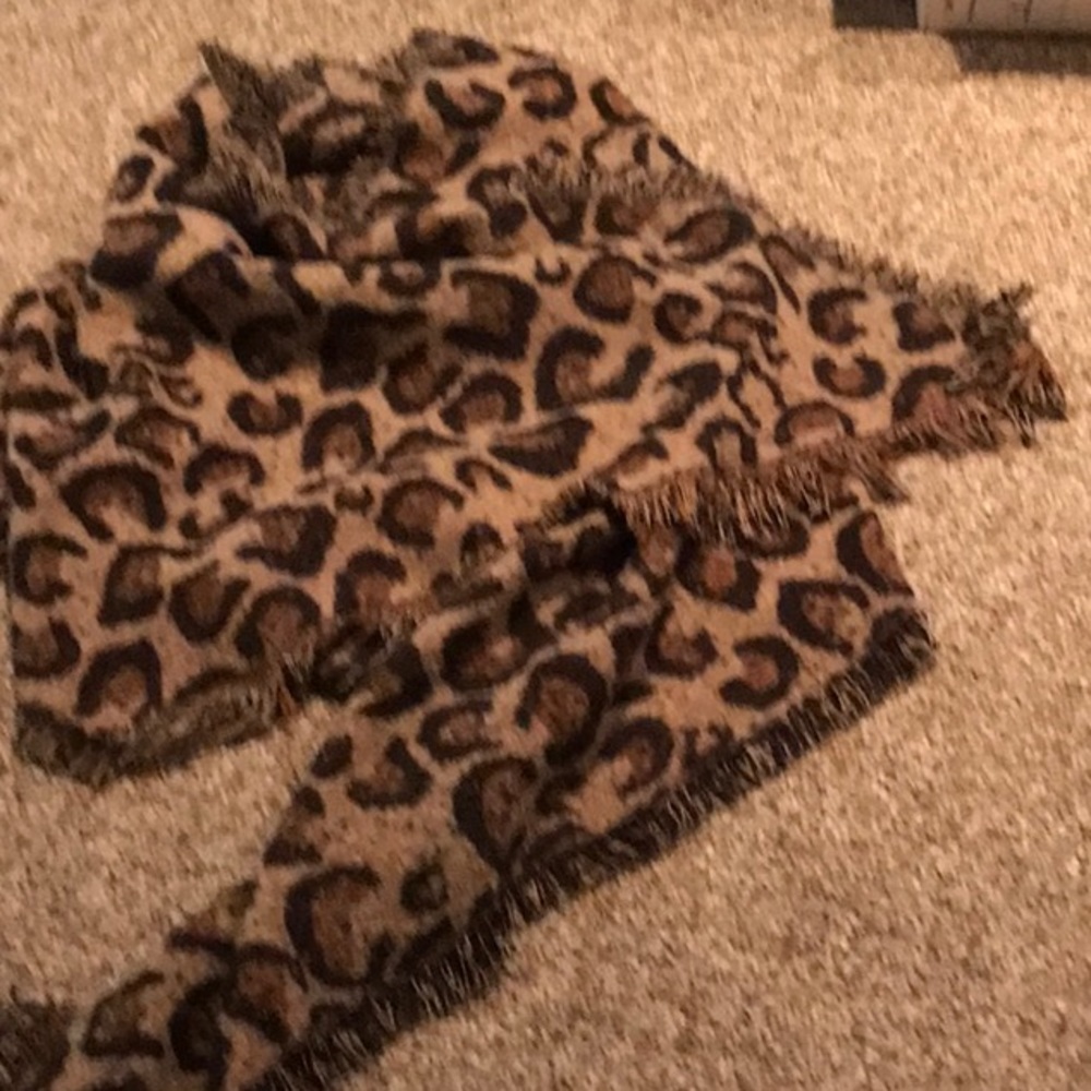 Unknown brand. Wrap Patterned NS